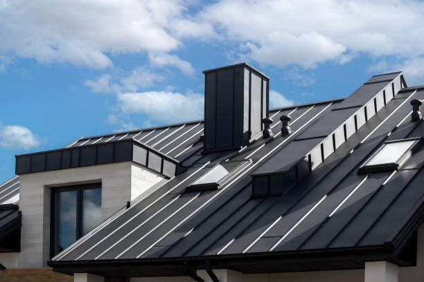 Best Roof Moss and Algae Removal  in Casey, IL